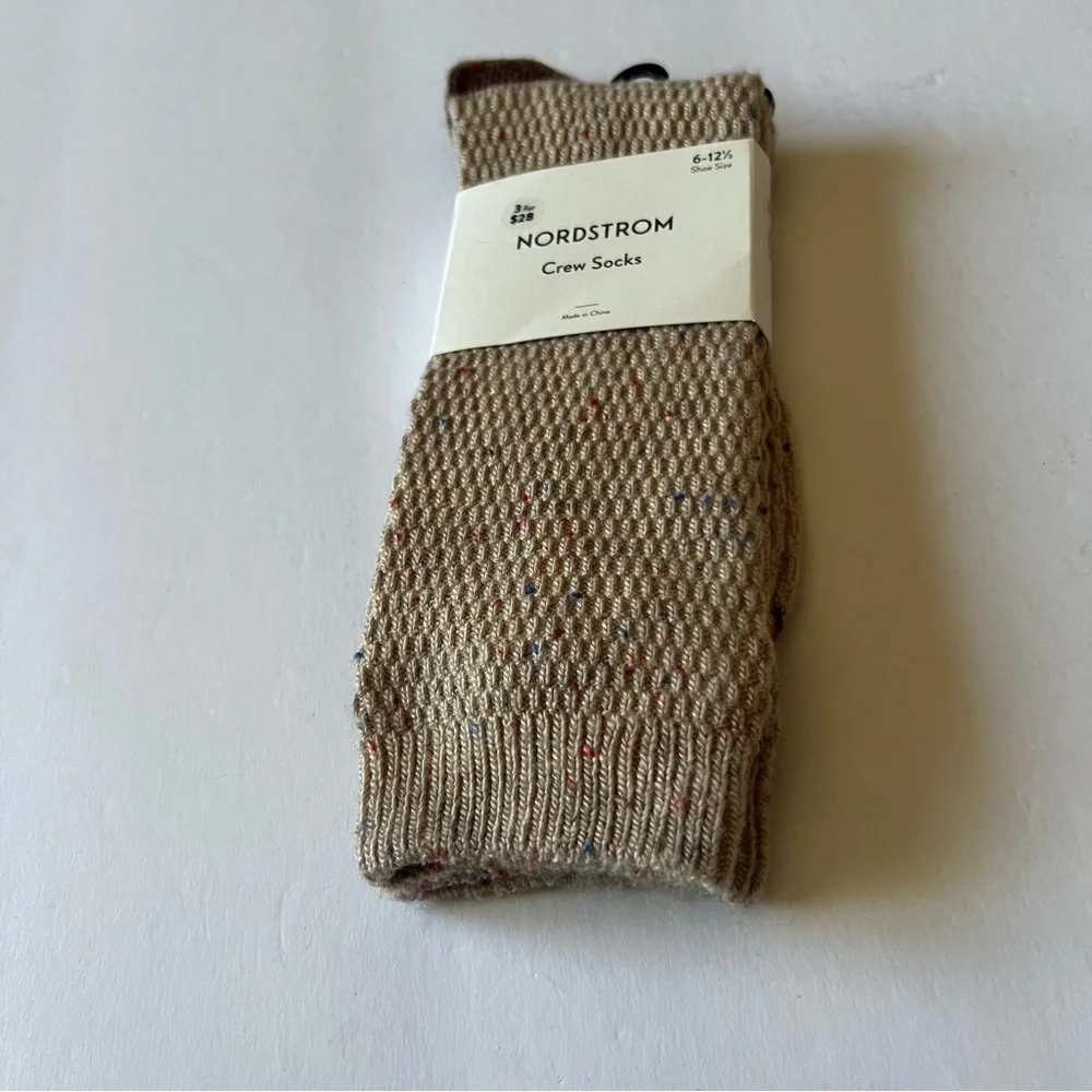 NORDSTROM MENS CREW SOCKS ACRYLIC/WOOL BLEND BEIGE OATMEAL HEATHER OS NWT